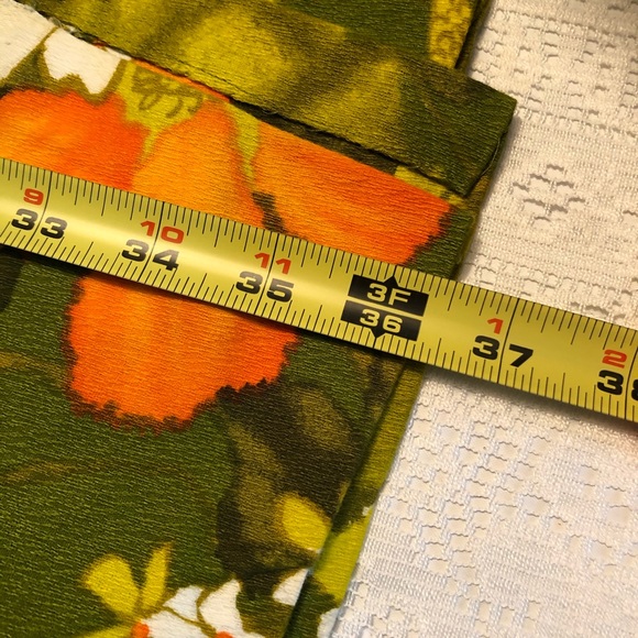 Vintage Hawaiian dress - Picture 12 of 16